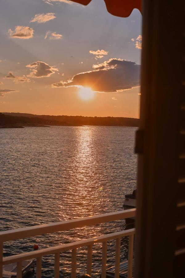 Apartman Blaga Povlja  Buitenkant foto