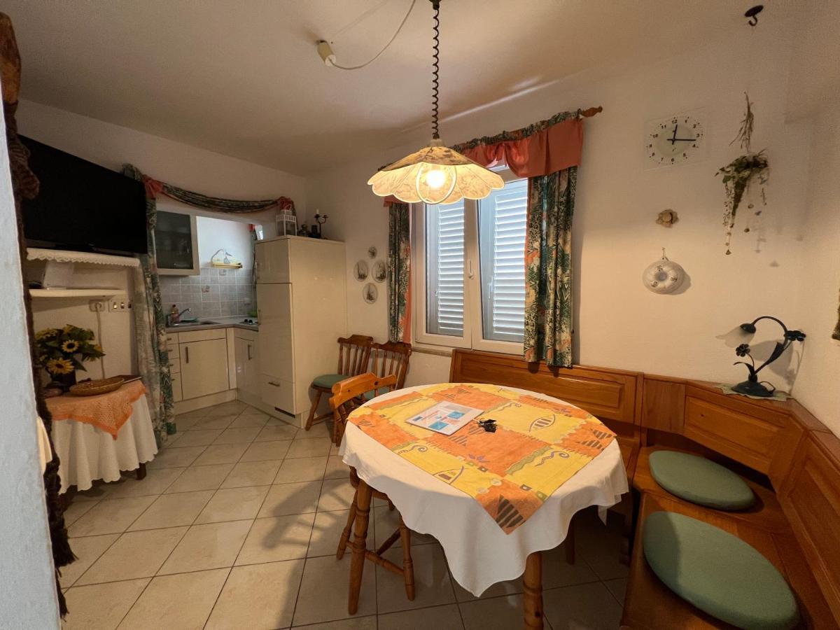 Apartman Blaga Povlja  Buitenkant foto